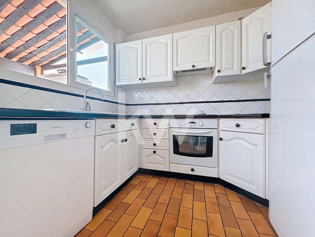 Maison 4 pièces 124 m² à vendre à La Trinite (06340) - photo 4