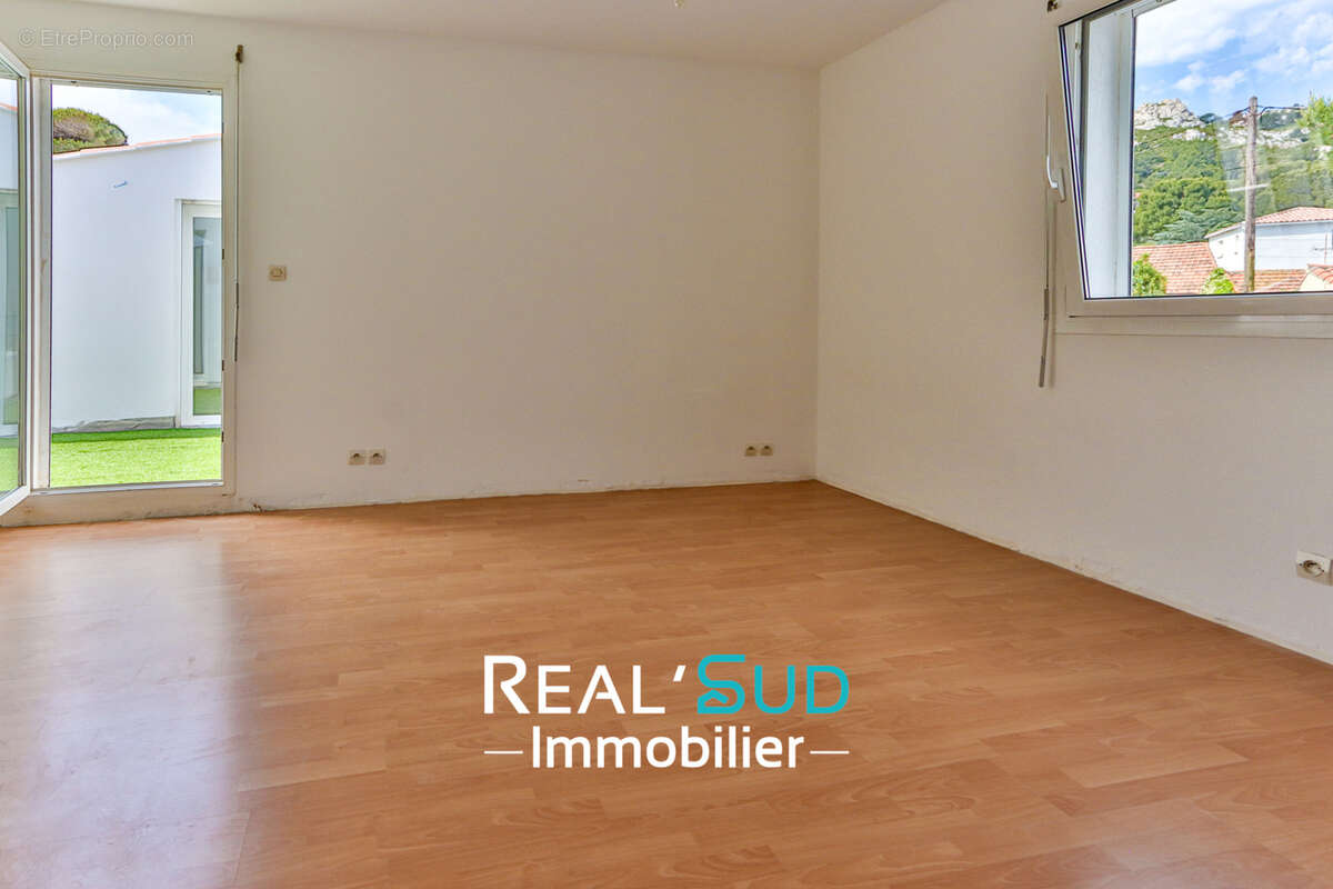 Maison à MARSEILLE-9E