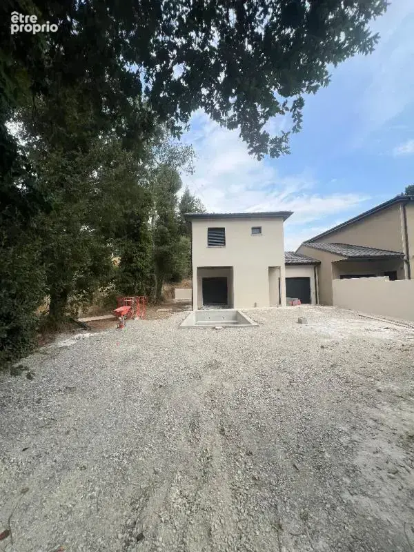 Maison à SAINT-MARCEL-LES-VALENCE