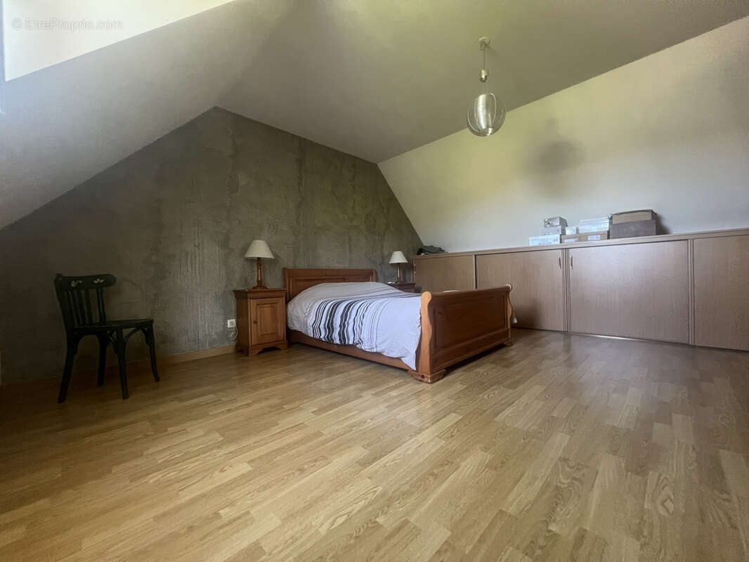 Maison à BAZAINVILLE