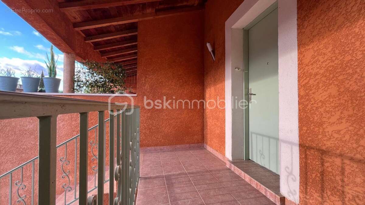 Appartement à UZES