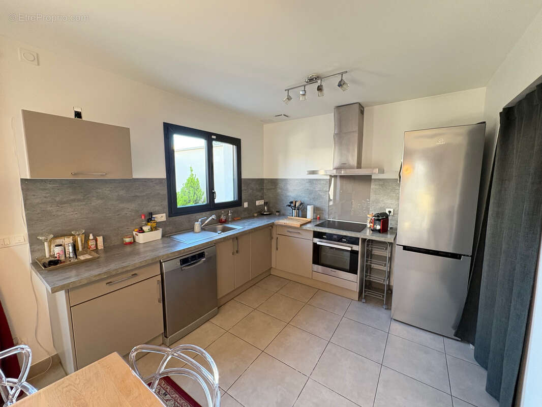 Maison à LAVERNOSE-LACASSE