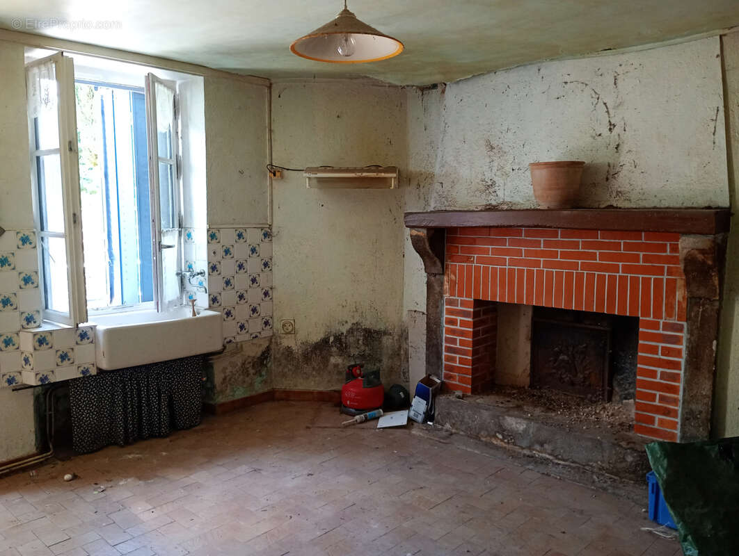 Maison de village de 60m2 sur 265 m2 de terrain - photo 4