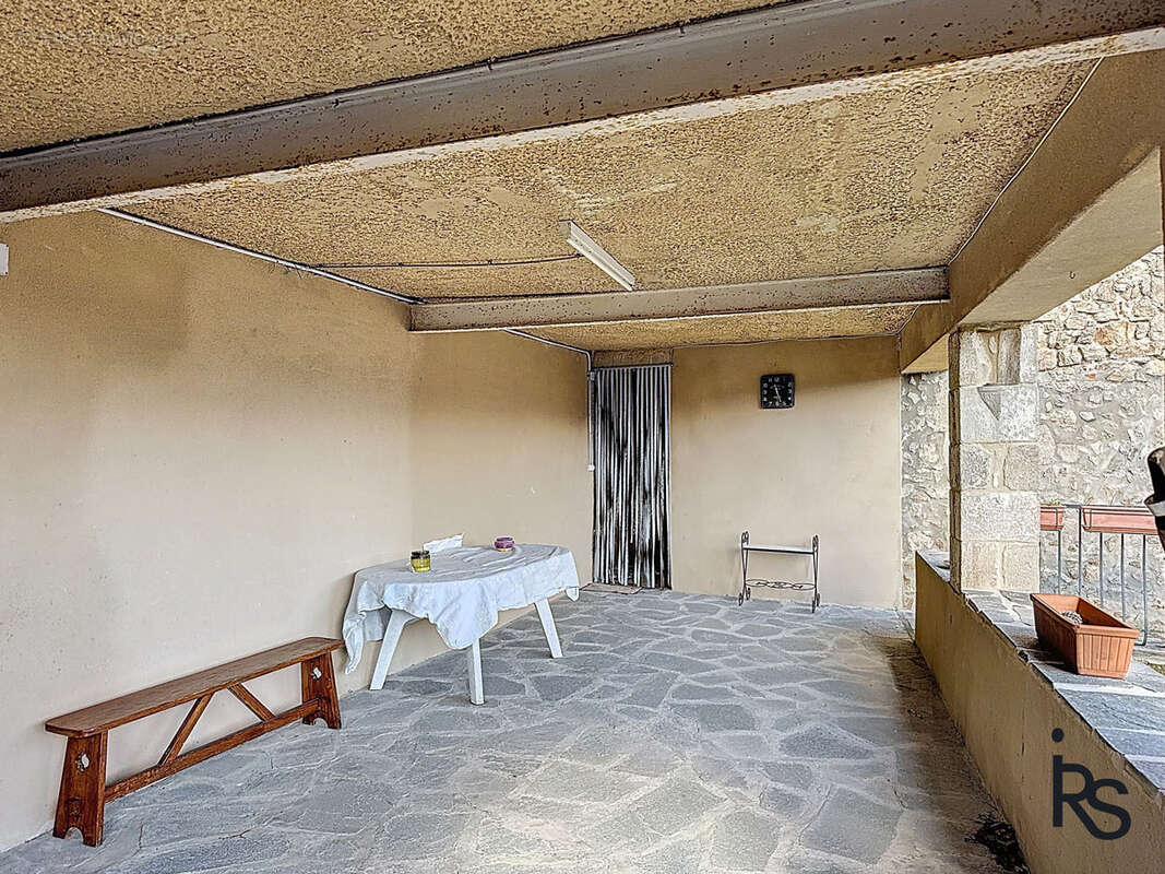 Maison à JOANNAS