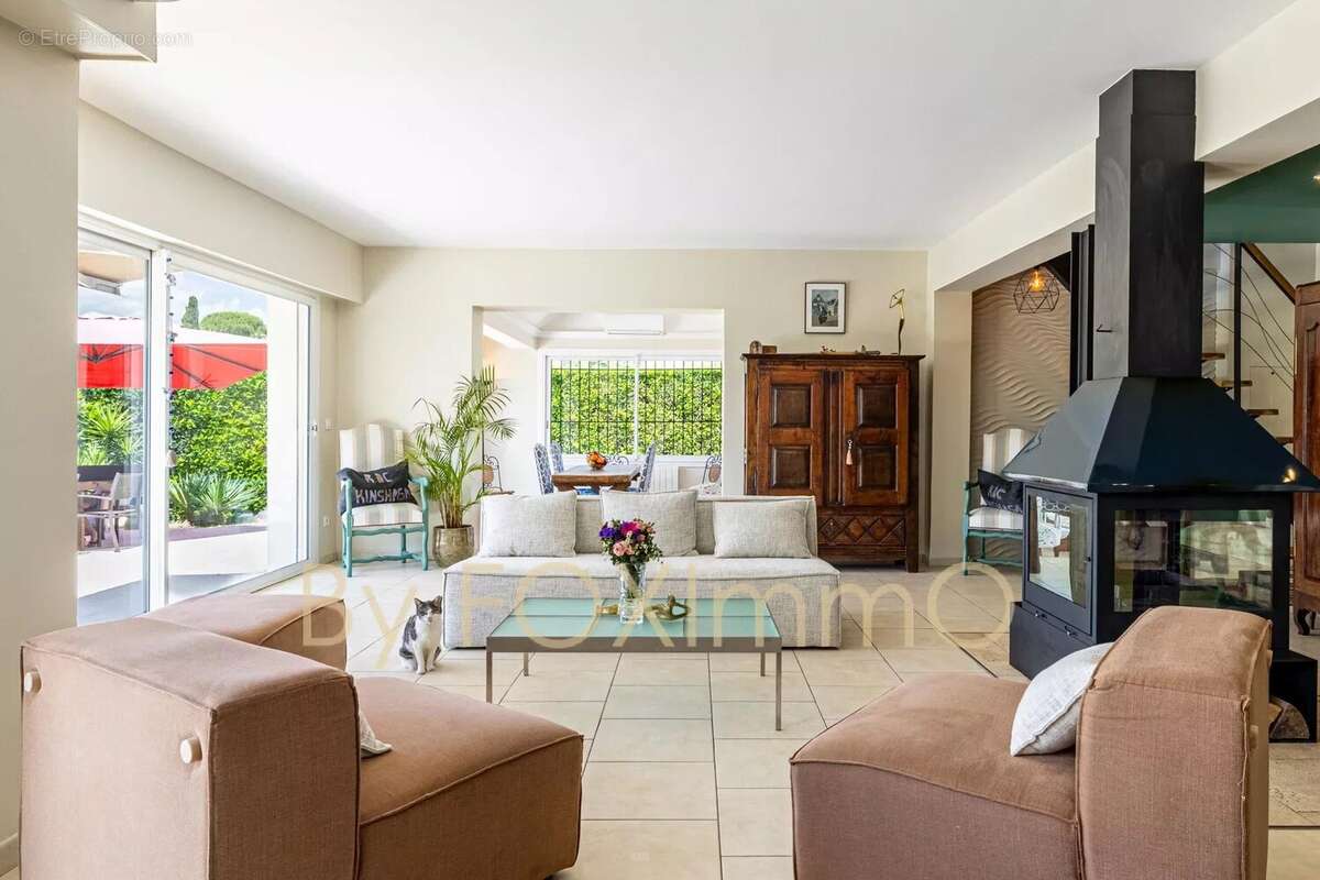 Maison à LA COLLE-SUR-LOUP