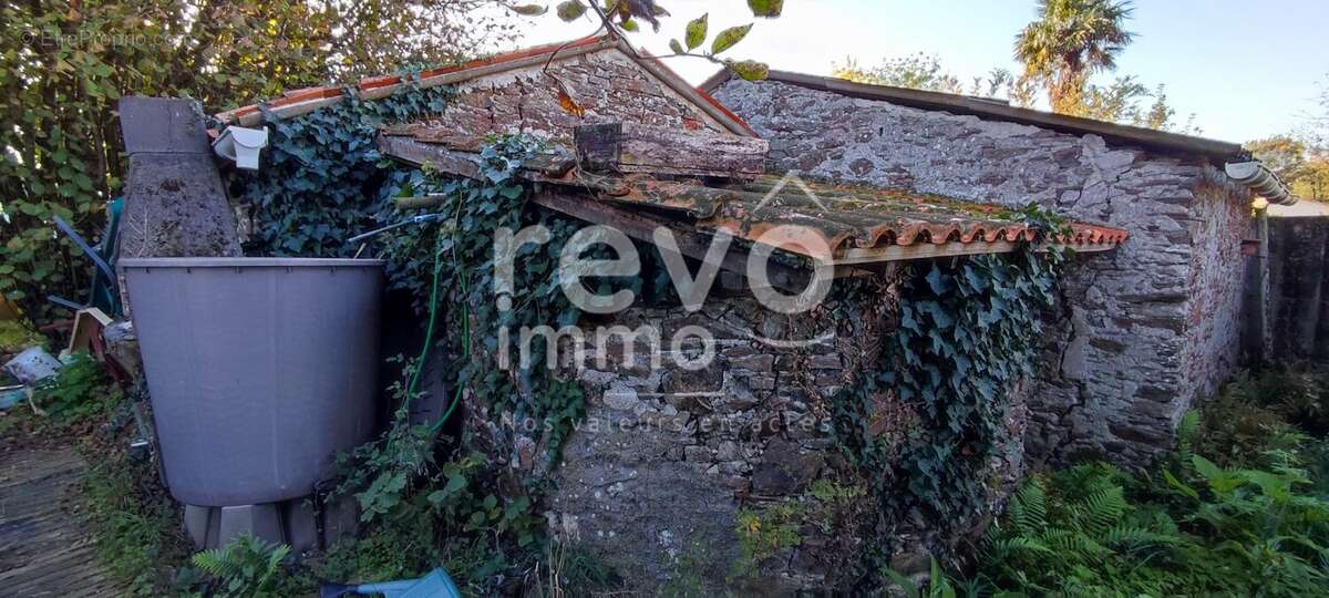 Maison à SAINT-PHILBERT-DE-GRAND-LIEU