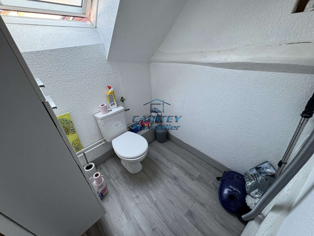 Appartement à LURE