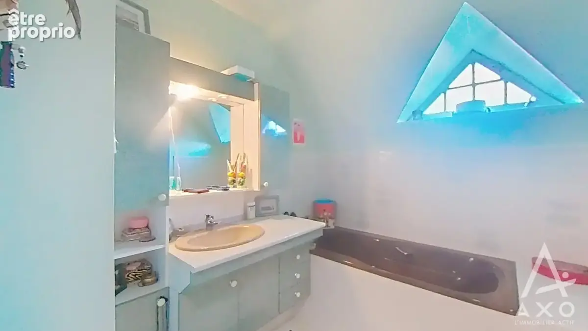 Cambes-en-Plaine  Maison familiale 168 m²  Beaux volumes  5 chambres - photo 10