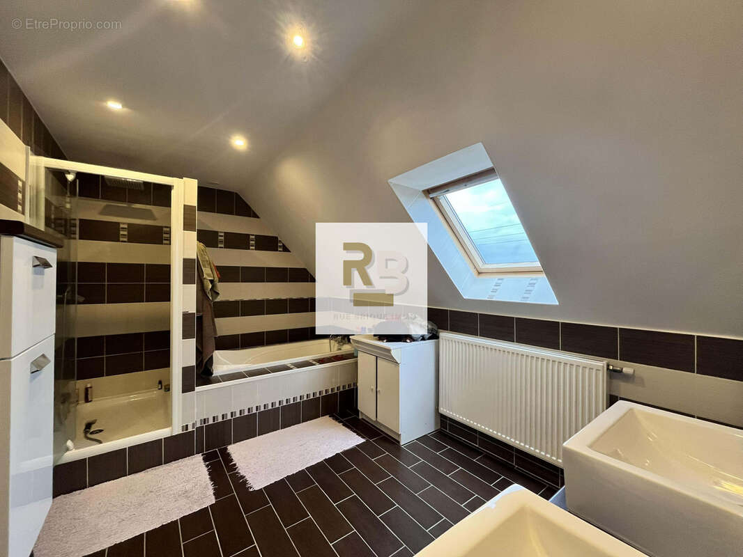 Maison à NOYELLES-LES-VERMELLES