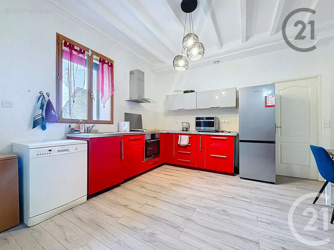 Maison à SAVINS