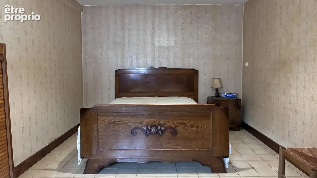Petite maison de village avec une grange et terrain - photo 6
