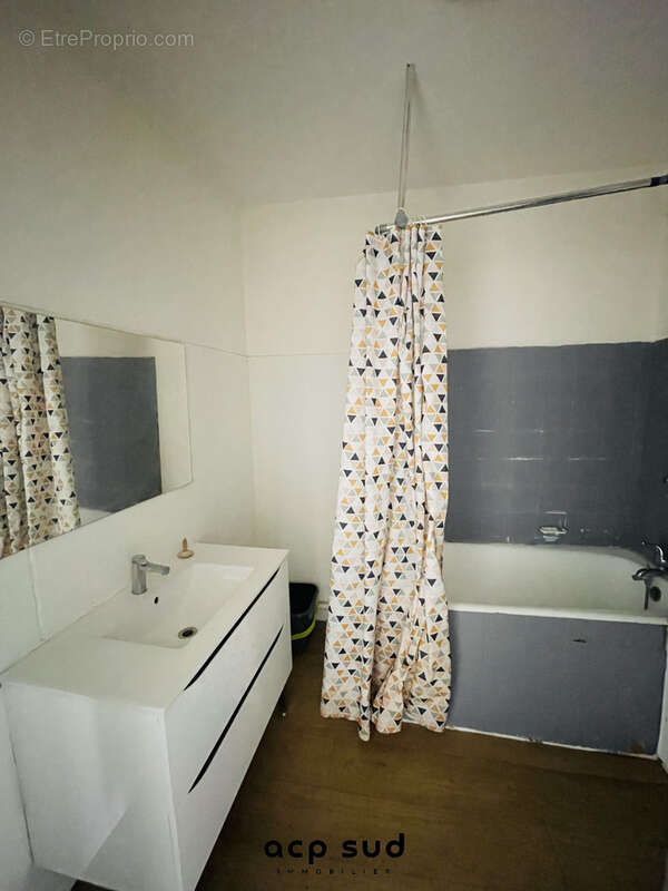 Appartement à MARSEILLE-10E
