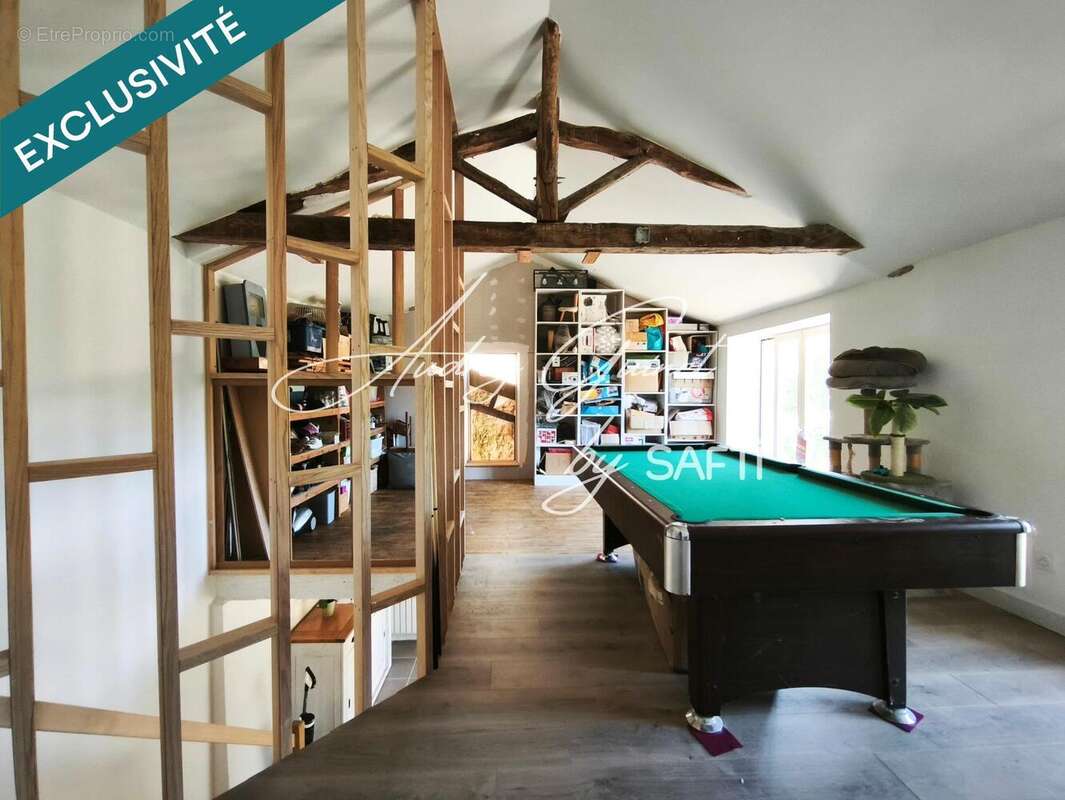 Maison 224 m² à Beruges  - photo 8