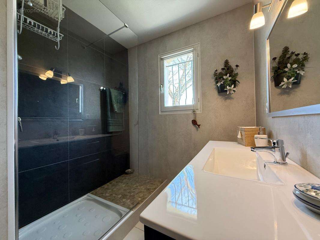 Maison à SAINT-PALAIS-SUR-MER