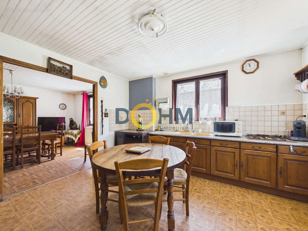 ensemble immobilier, 2 maisons sur 1800m2 de terrain - photo 7
