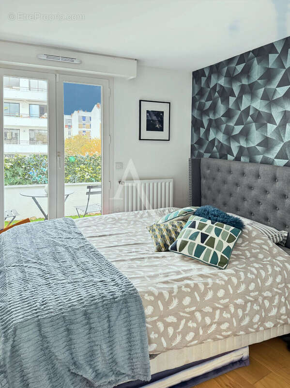 Appartement à PARIS-12E