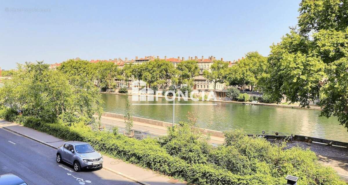 Appartement à LYON-5E