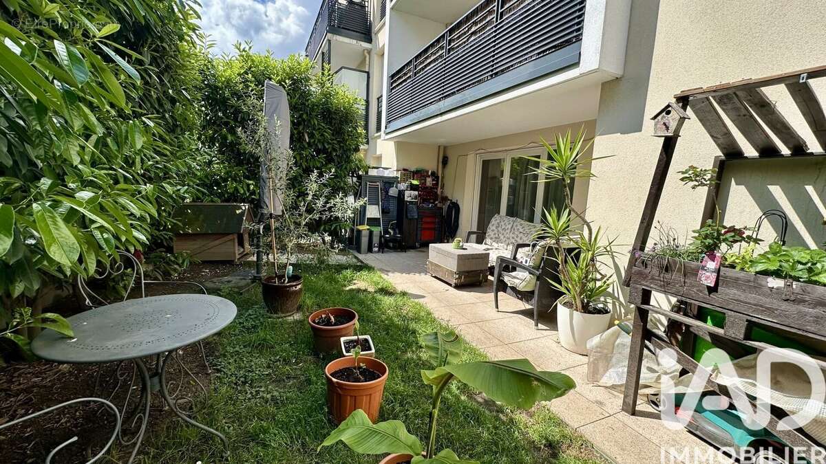 Photo 3 - Appartement à LA VILLE-DU-BOIS
