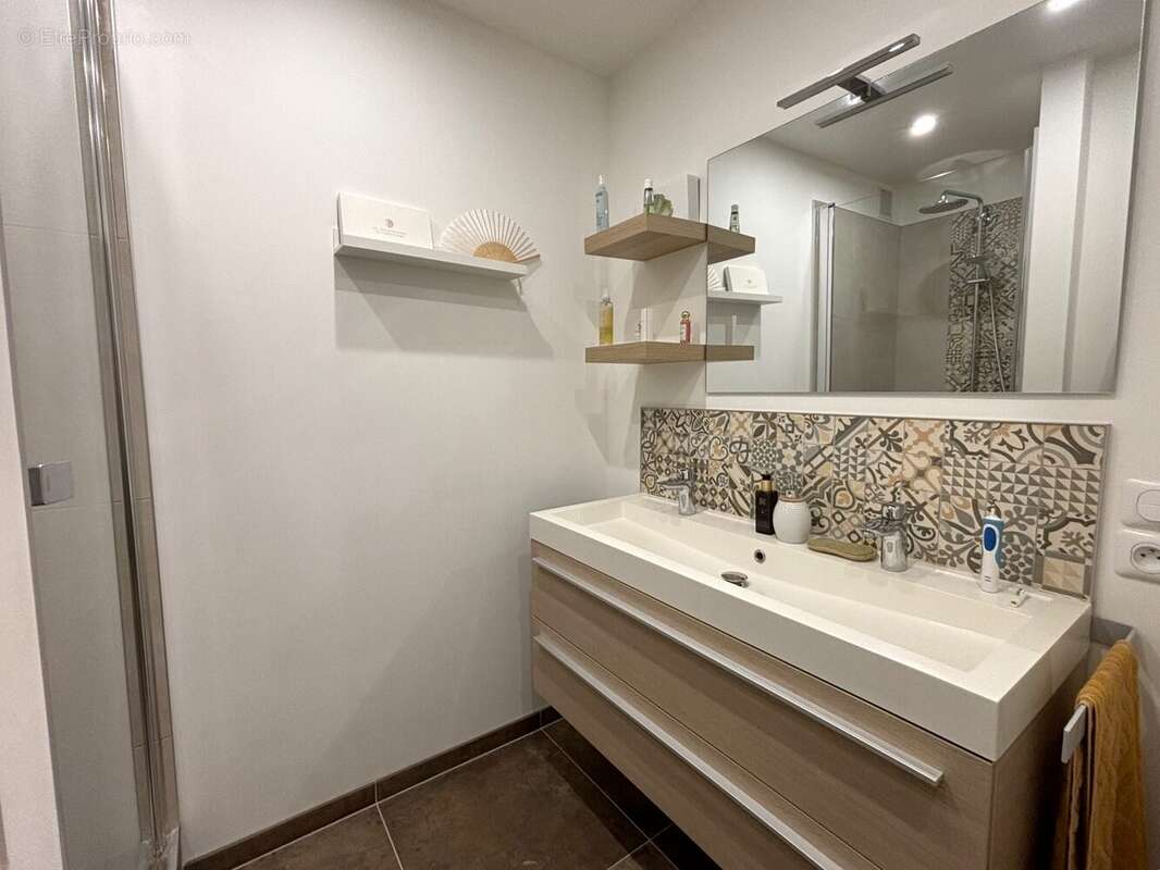 Appartement à LA MADELEINE