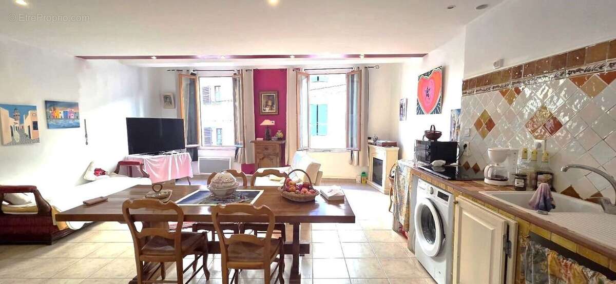 SIGNES-APPARTEMENT TYPE 2-A VENDRE-1 - Appartement à SIGNES