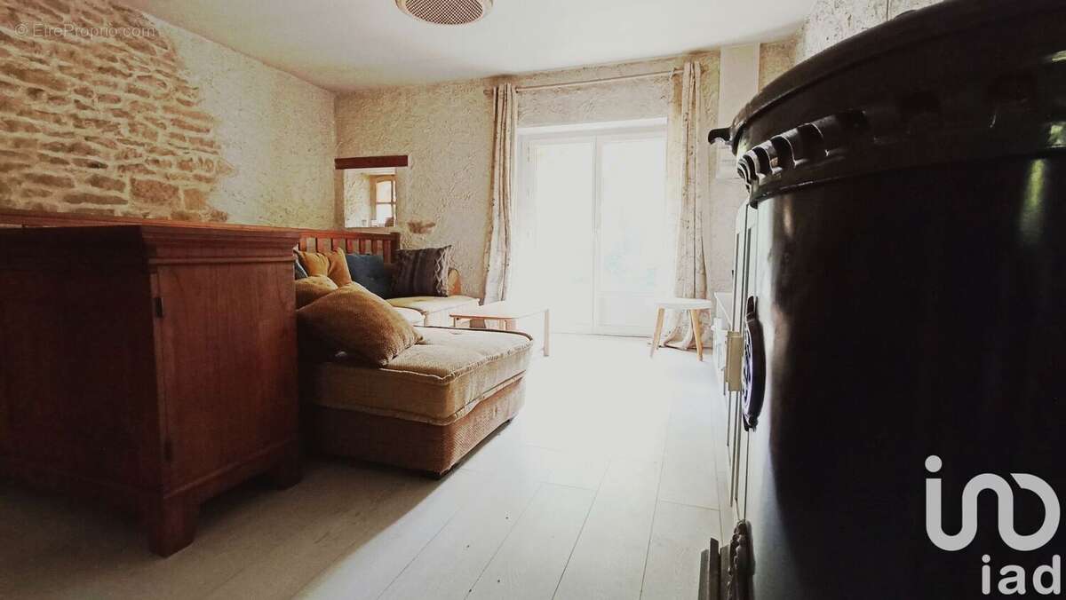 Maison 119 m² à Courlon  - photo 8