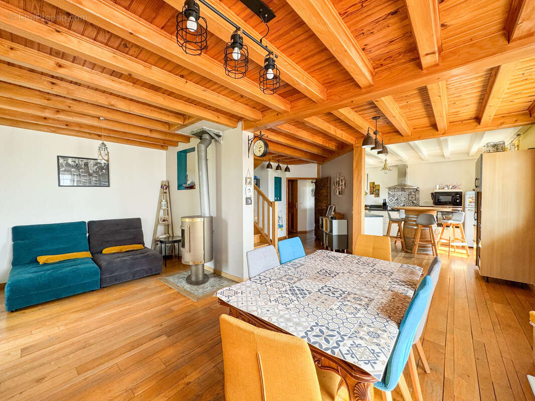 Maison à TALENCIEUX