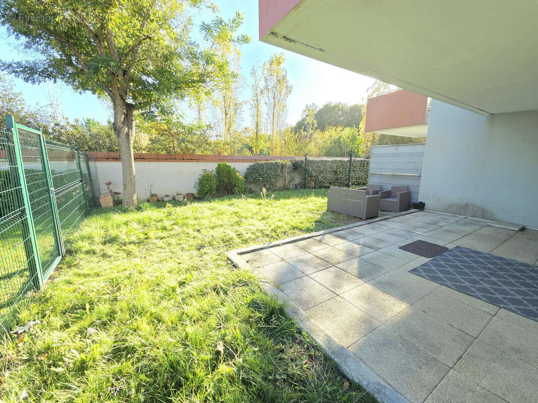 Appartement à FONBEAUZARD