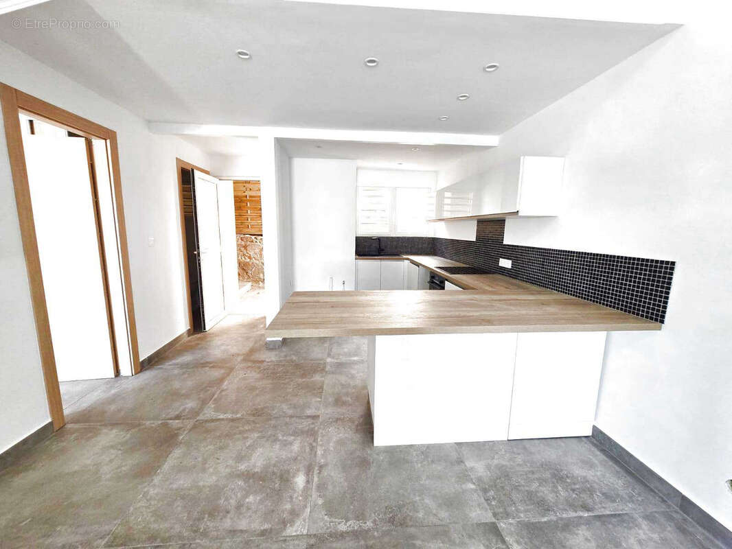 Maison à SAINT-MARTIN