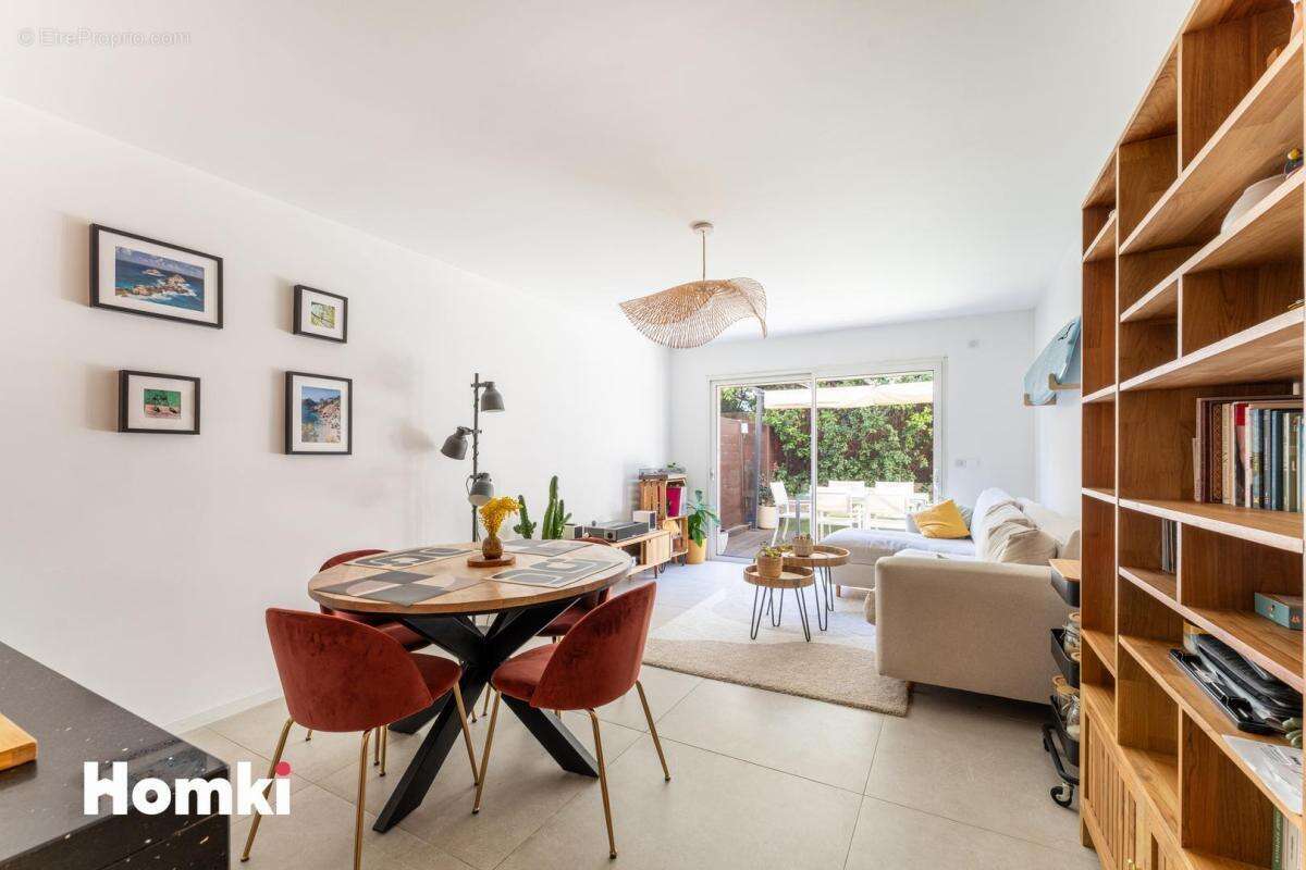 Appartement à MARSEILLE-12E