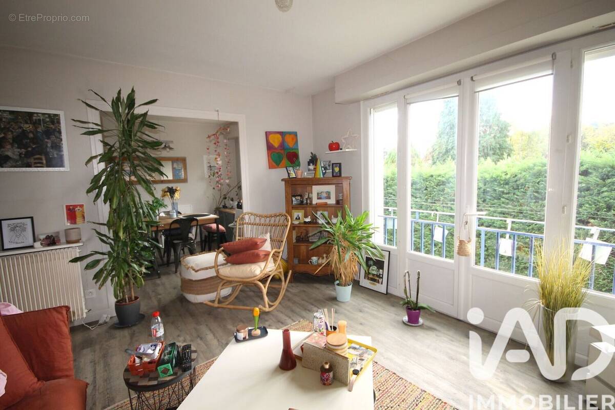 Photo 1 - Appartement à JURANCON