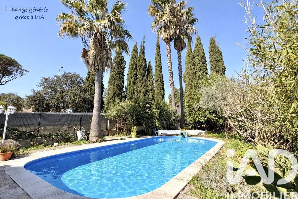 Photo 1 - Maison à FREJUS