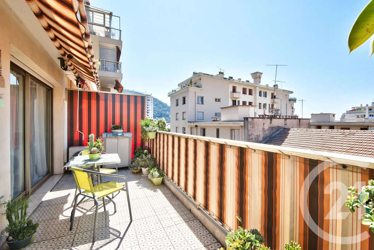 Appartement à NICE