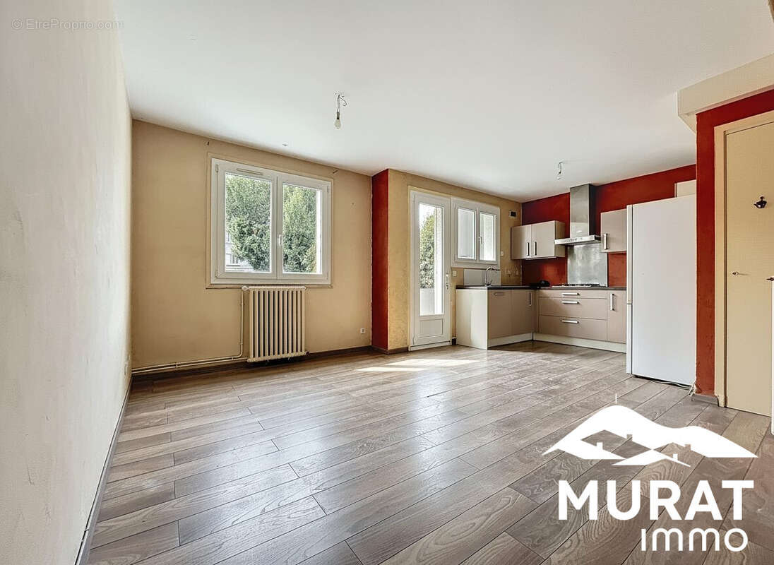 Appartement à CHAMALIERES