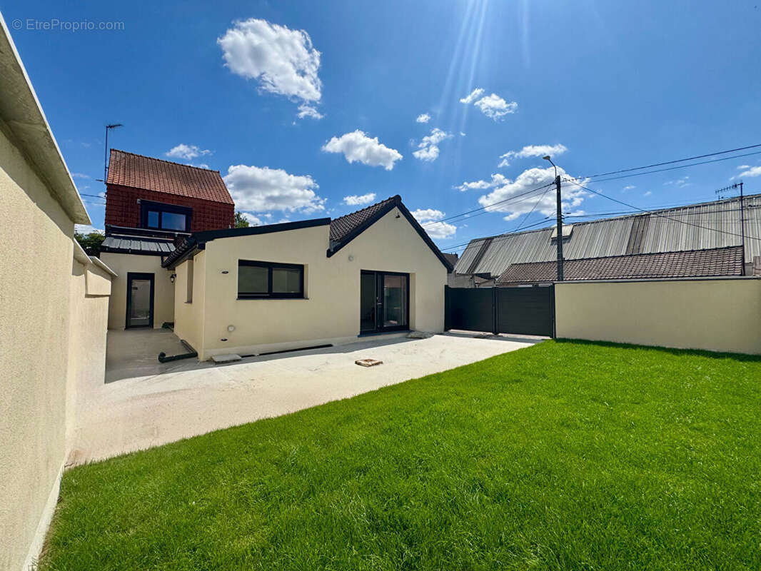 Maison à MARCQ-EN-BAROEUL