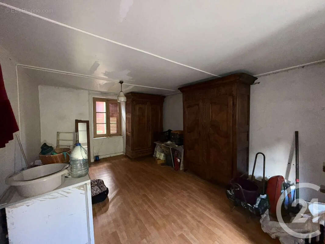 Maison 150 m² à Vocance  - photo 23
