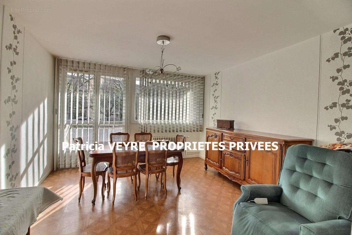 Saint-Étienne 42100 Quartier Bellevue Solaure Appartement 60 m² 2 chambres  au 1er étage sur 8 avec ascenseur. CAVE - photo 2
