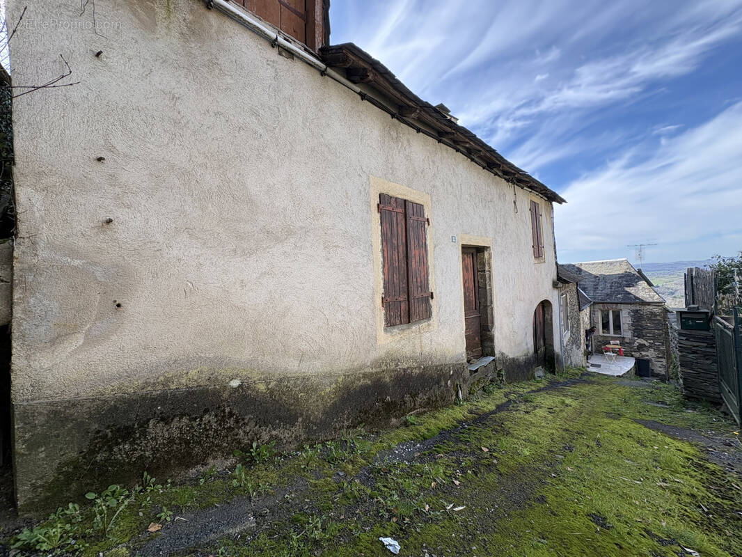 Maison à DONZENAC