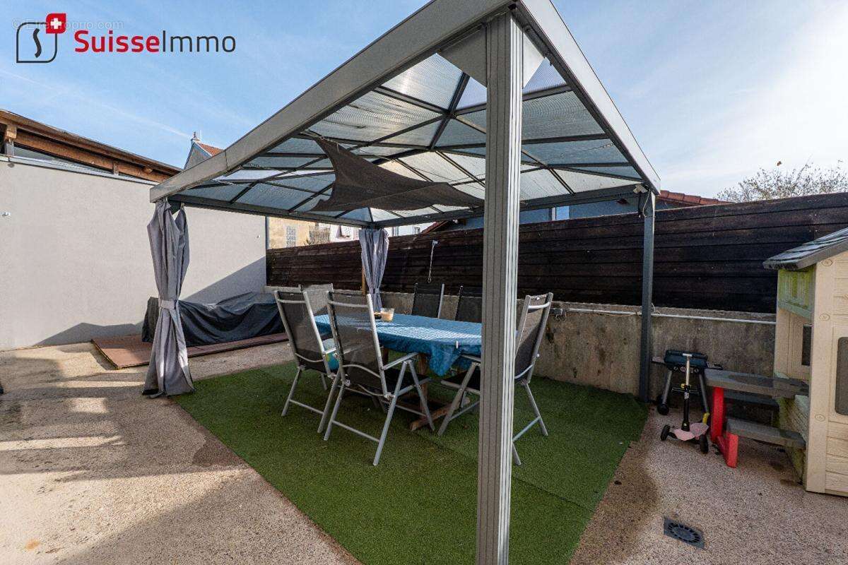 Maison à AUDINCOURT