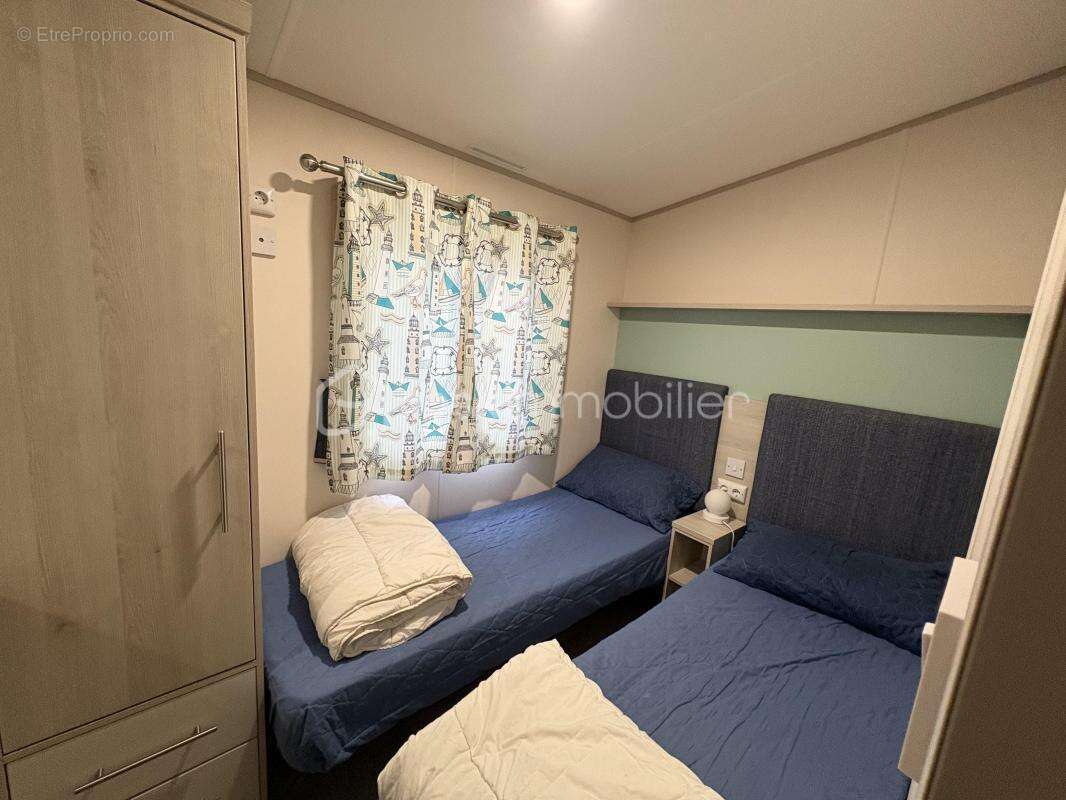 Terrain à OUISTREHAM