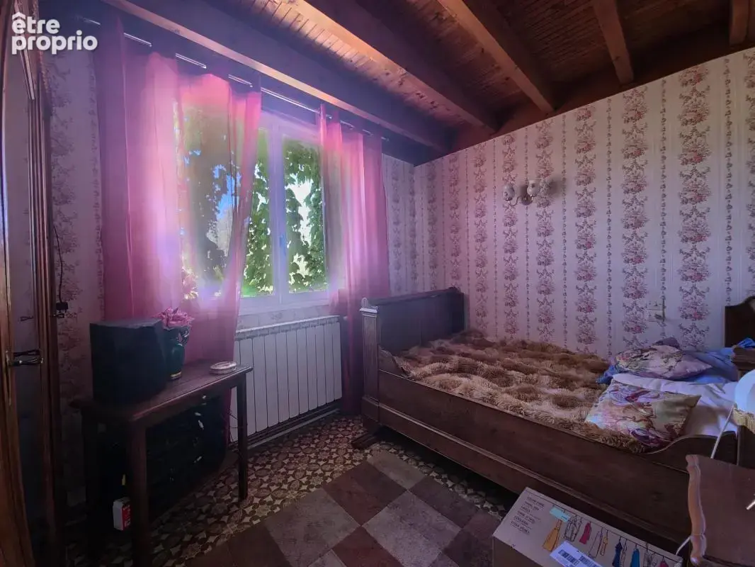 Maison de village de caractère de 173 m², 5 chambres à Champvert - photo 12