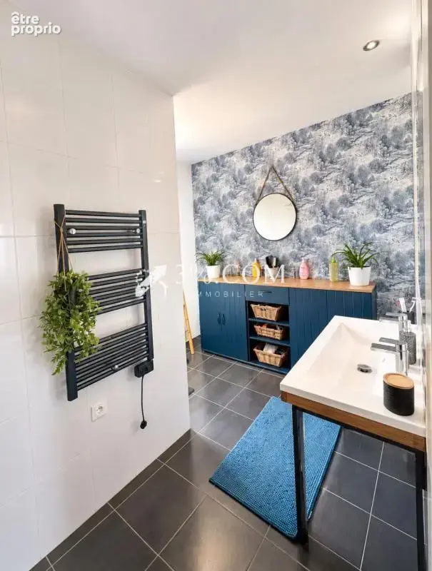 Maison familiale avec piscine et beau potentiel ! - photo 8