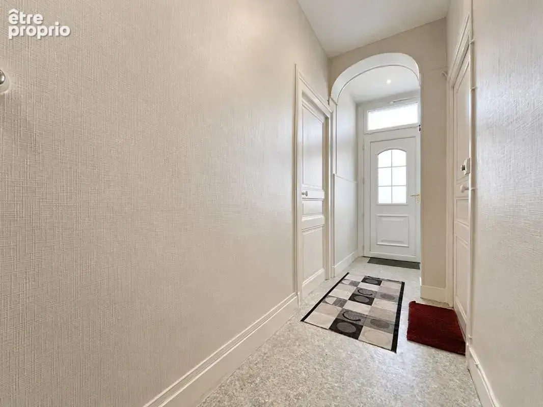 Maison Ecueille 6 pièce(s) 108 m2 - photo 6