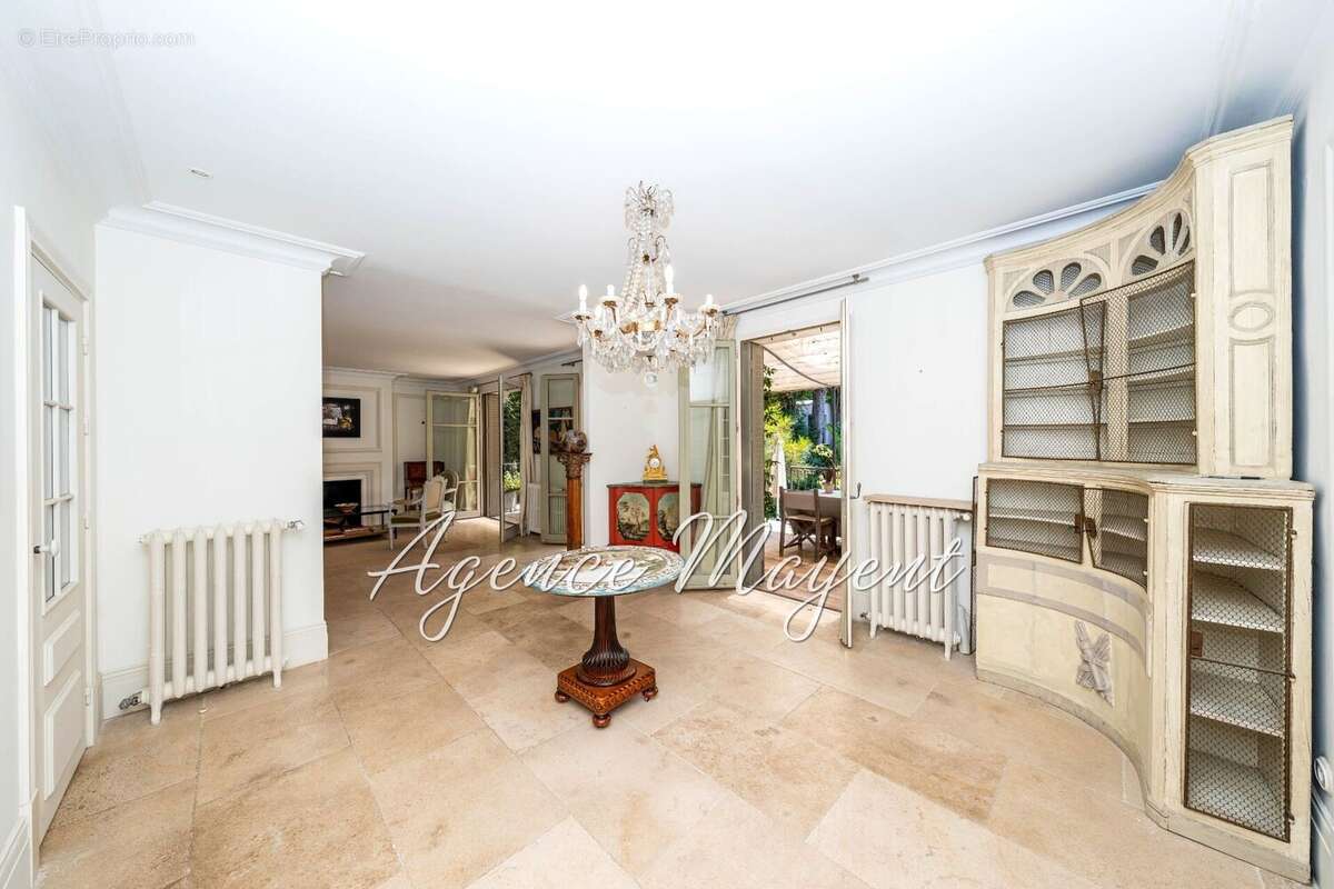 Maison 232 m² à Cannes  - photo 6