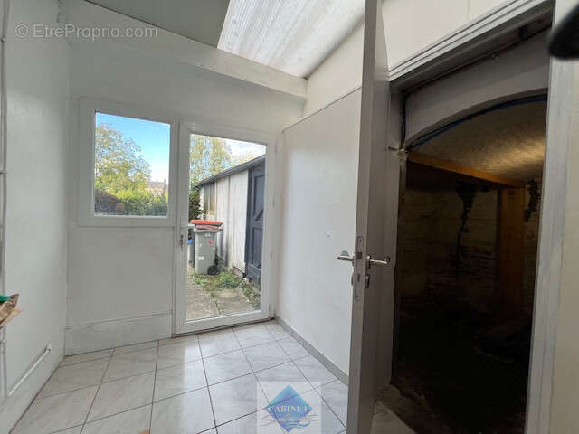 Maison de ville - Quartier recherché - Chambre au RDC - photo 18