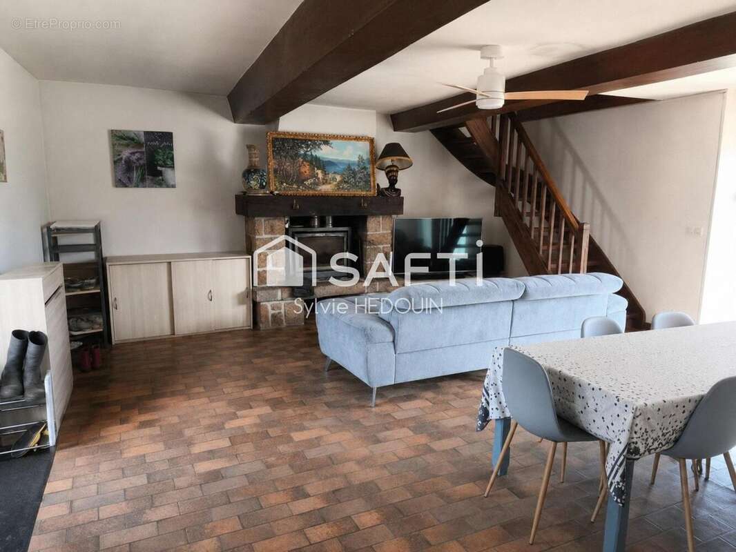 Photo 8 - Maison à LASSAY-LES-CHATEAUX