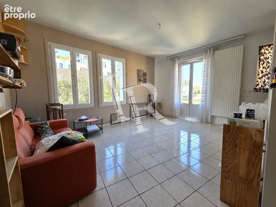 Appartement 6 pièces 161 m² à vendre à Le Puy-En-Velay (43000) - photo 2