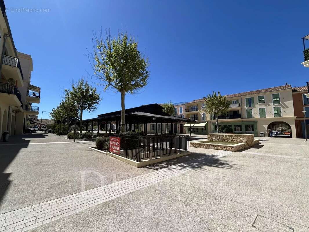 Appartement à ROQUEFORT-LES-PINS