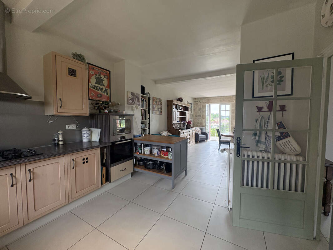 Maison de caractère avec appartement indépendant, 3 terrasses et parc arboré de 3 088 m2   Belvès - photo 10