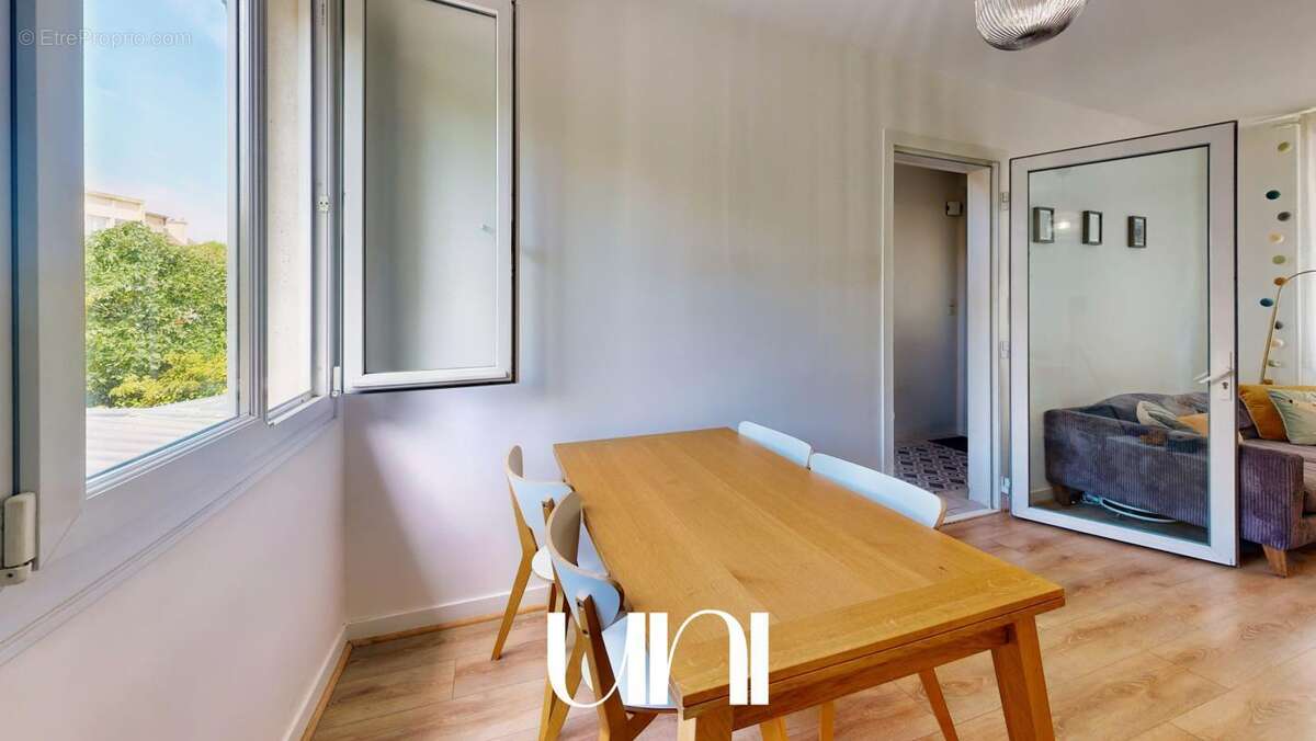 Maison de ville 4 pièces de 87 m2 avec terrasse et garage - Caen rive droite - photo 6