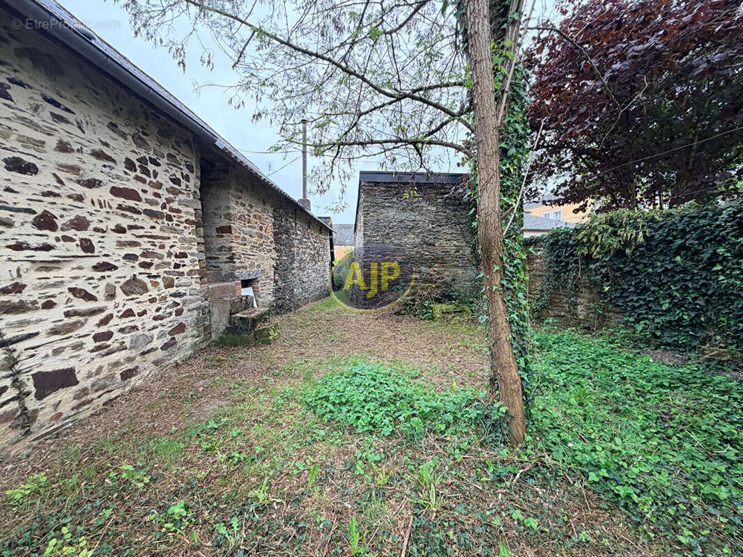 Maison à LANGON